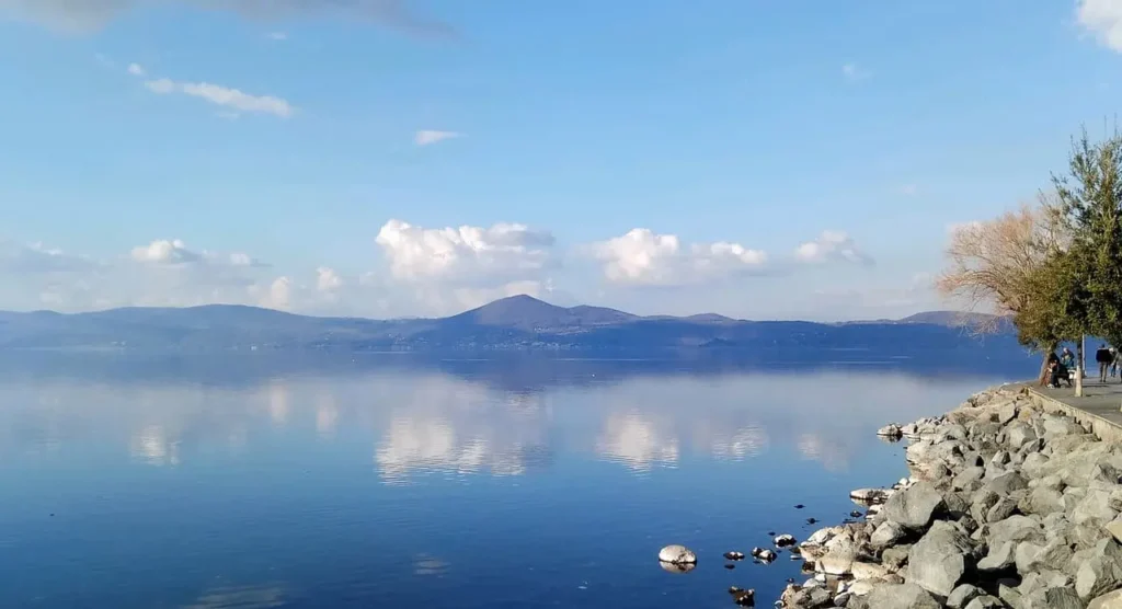 Lake Bracciano - BesTripTips