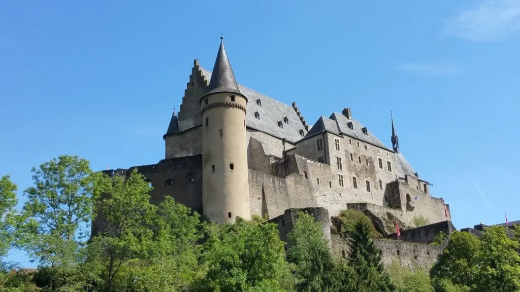 Vianden Castle - Luxembourg Travel Guide - BesTripTips