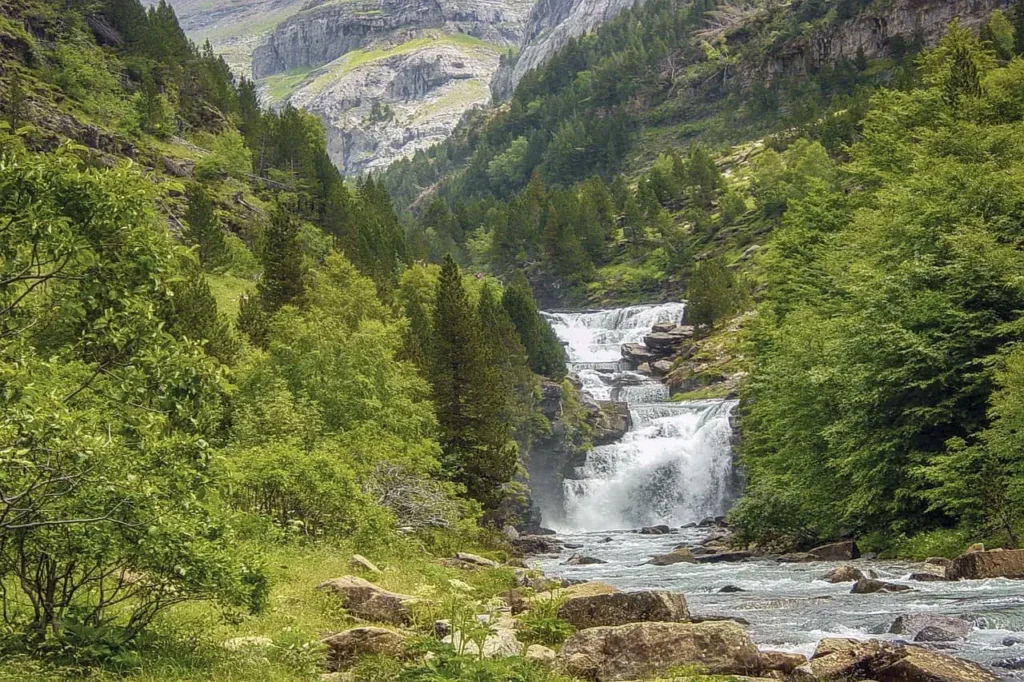 Andorran Pyrenees National Park - BesTripTips